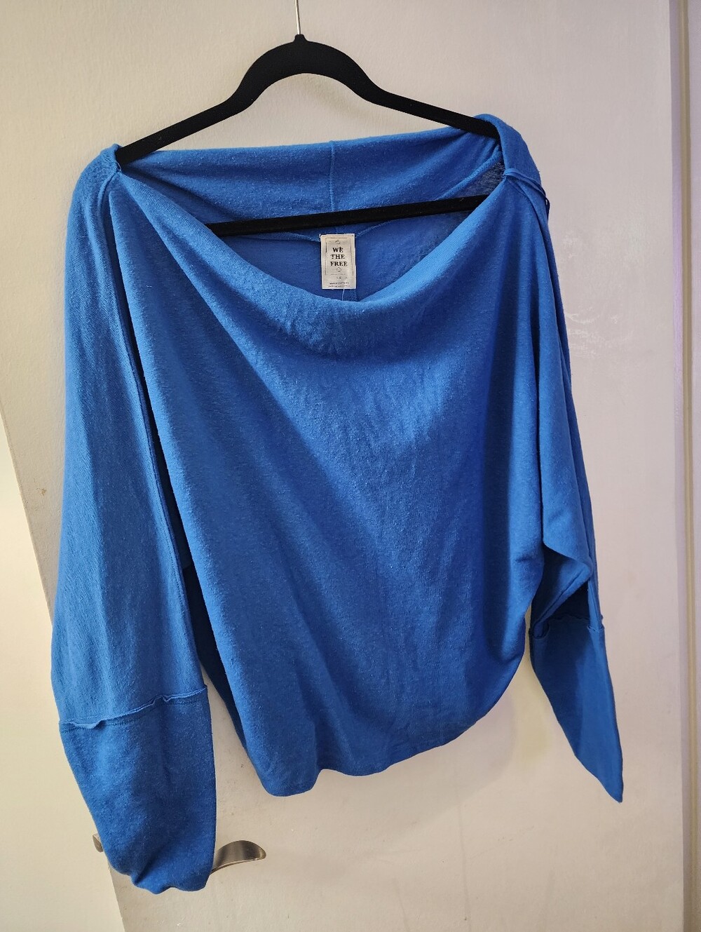 NWT FREE PEOPLE TOP SIZE LARGE DOME SLEEVE  BOAT NECK